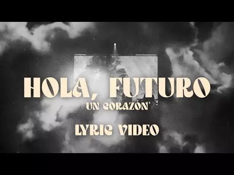 Hola Futuro by Un Corazón