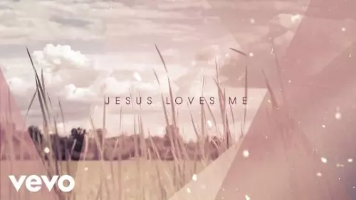 Carrie Underwood – Jesus Loves Me