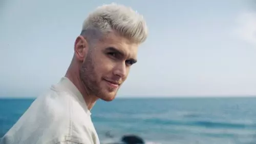 Colton Dixon – Made To Fly