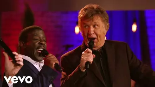 Gaither Vocal Band – My Feet Are On The Rock