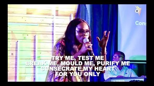 Victoria Orenze – Try Me Lord