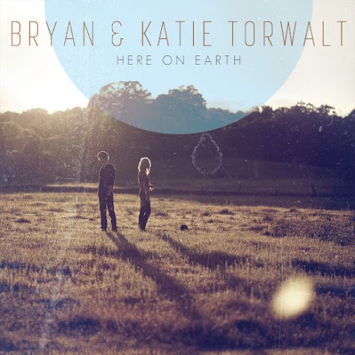 Bryan & Katie Torwal – Sing Holy