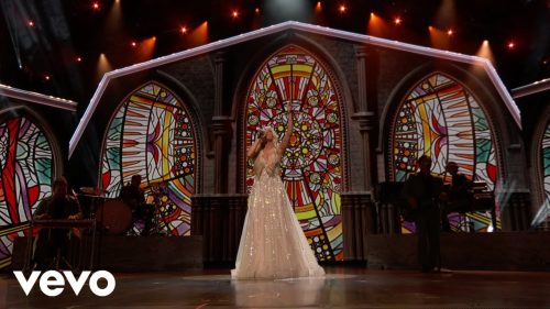 Carrie Underwood – My Savior Performance